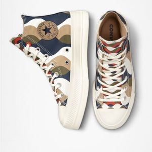 Converse exclusive